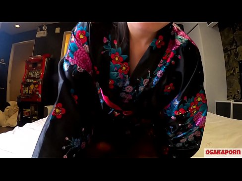 ❤️ Vajza e re cosplay pëlqen seksin deri në orgazmë me një shiringë në një kalorës dhe një blowjob. Vajzë aziatike me pidhi leshtore dhe cica të bukura me kostum tradicional japonez në video amatore që tregon masturbim me lodra qij. Sakura 3 OSAKAPORN. ️ Pornografi anale në sq.onetubes.top ❌️❤